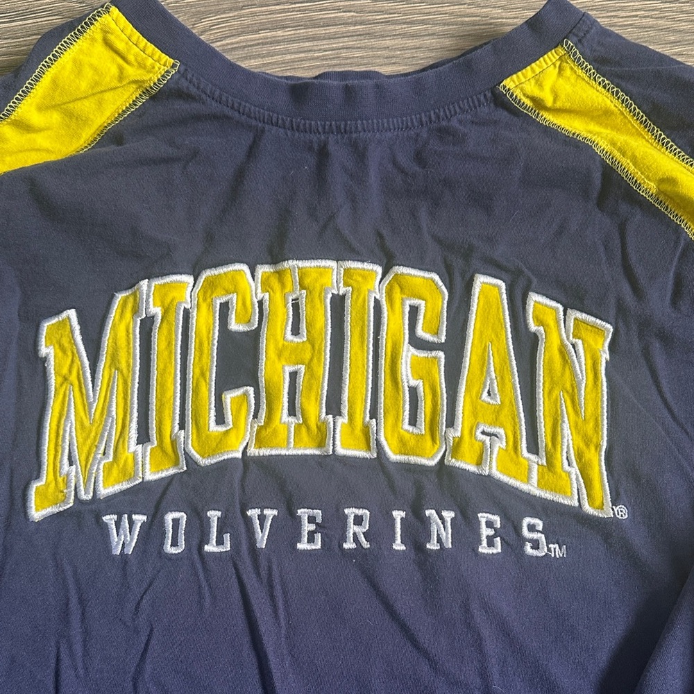 Pro Edge Blue and Yellow Michigan Wolverines Long Sleeve Shirt - Picture 3 of 6
